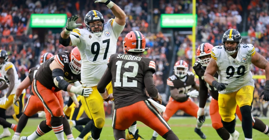 Browns: Future QB plans continue to be problematic