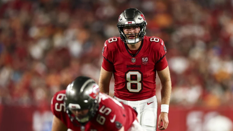 Buccaneers sign QB Connor Bazelak to their 53-man roster