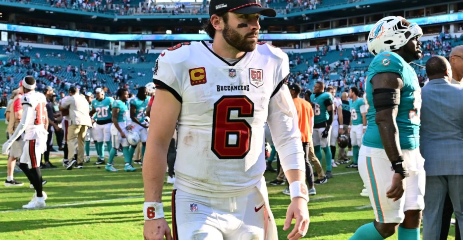 Carolina Panthers vs Tampa Bay Buccaneers Week 18 opening odds