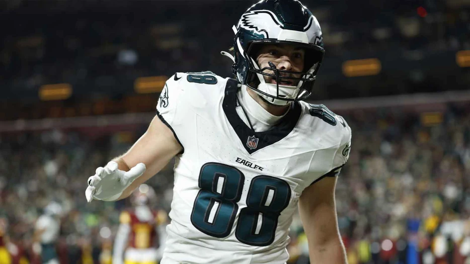 Eagles TE Dallas Goedert sets new franchise record with early TD vs. Bills