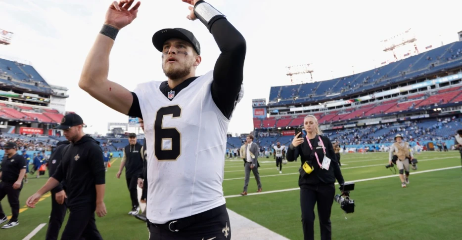 Fleur-de-Links, December 29: Tyler Shough and the Saints get another win