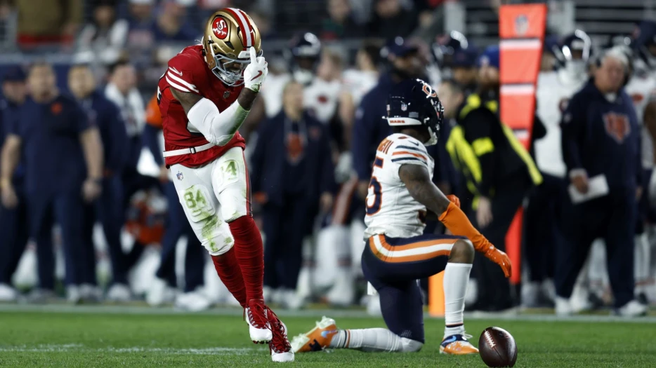 Former Patriots Wide Receiver Grateful For Bonus Because Of ‘Expensive’ Wife