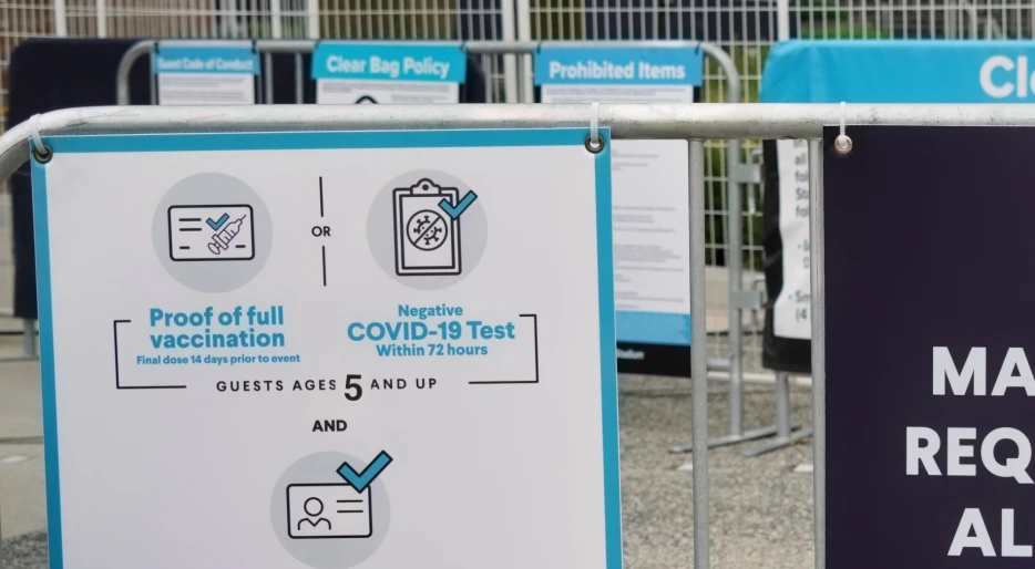 Mystery Illness Ravages Top NFL Team’s Locker Room In Week 17