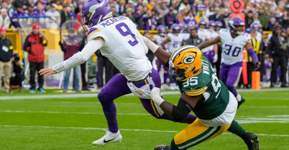 NFL announces Week 18 schedule