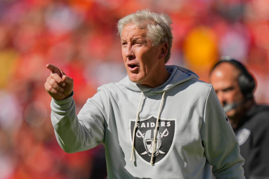 Pete Carroll Addresses Job Security; Raiders Interested In Jesse Minter?