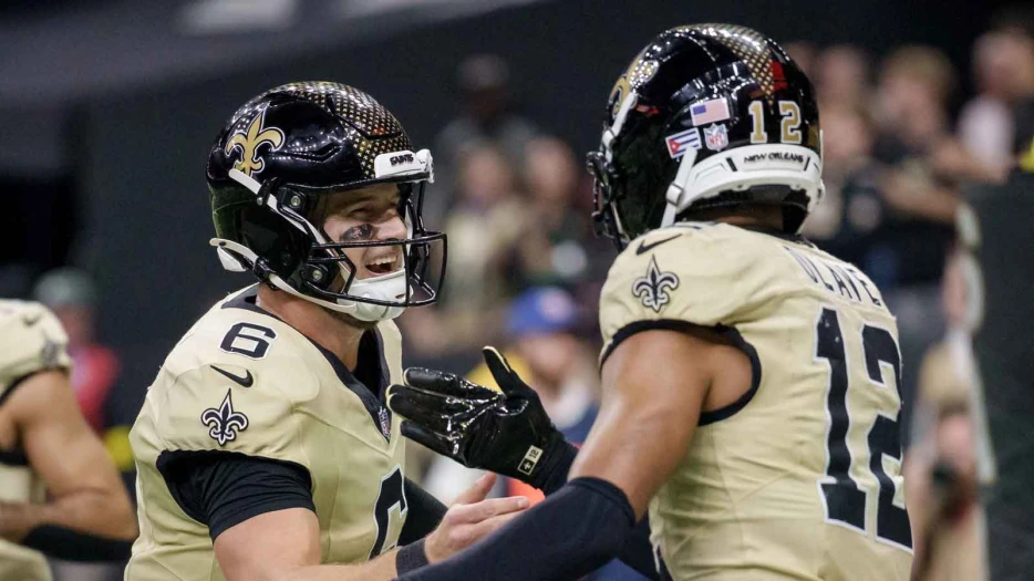 Saints’ Chris Olave fires off 2-word social media post to make Tyler Shough OROY case