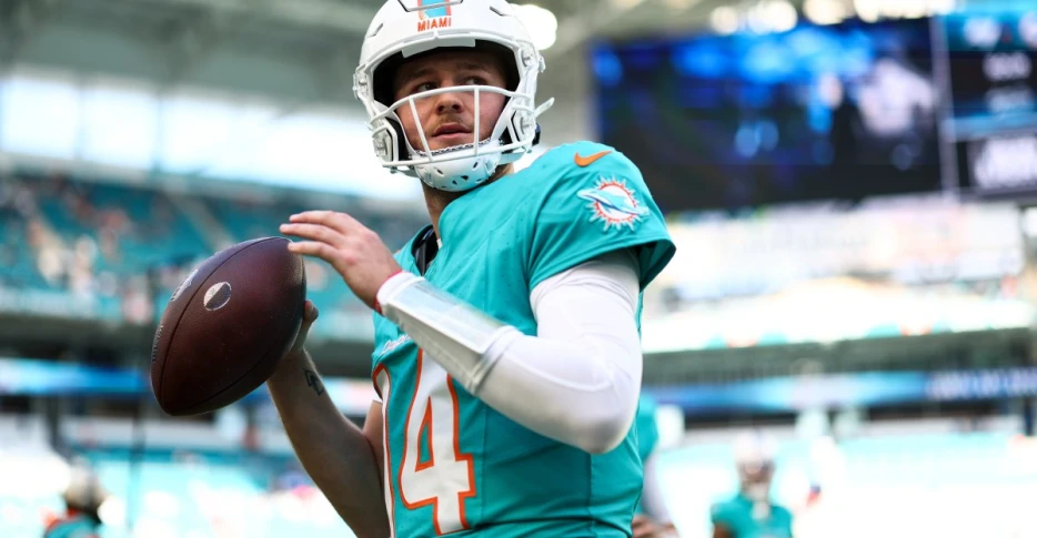 The Good, Bad &amp; Ugly from the Miami Dolphins Week 17 win over the Tampa Bay Buccaneers