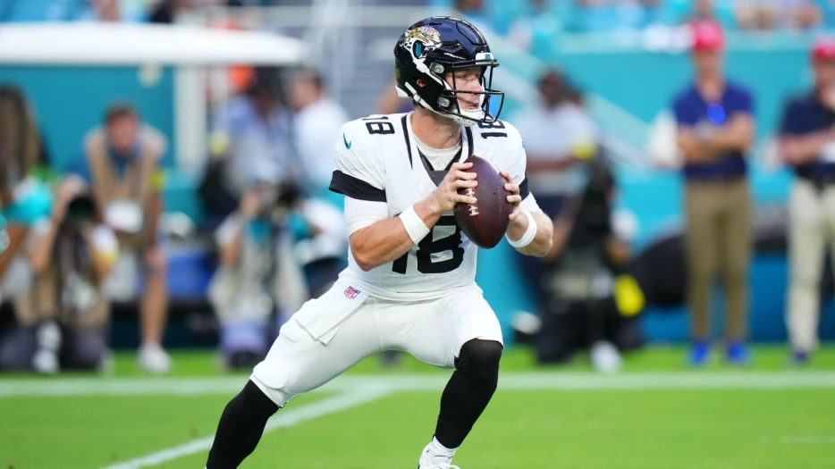 Vikings elevate QB John Wolford from the practice squad