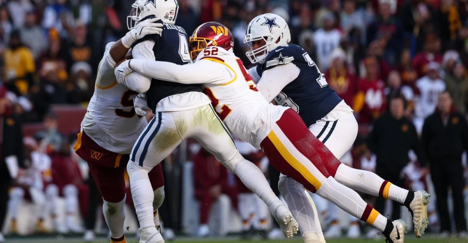 Jer’Zhan Newton finally finds his groove in soon-to-be-forgotten Commanders season