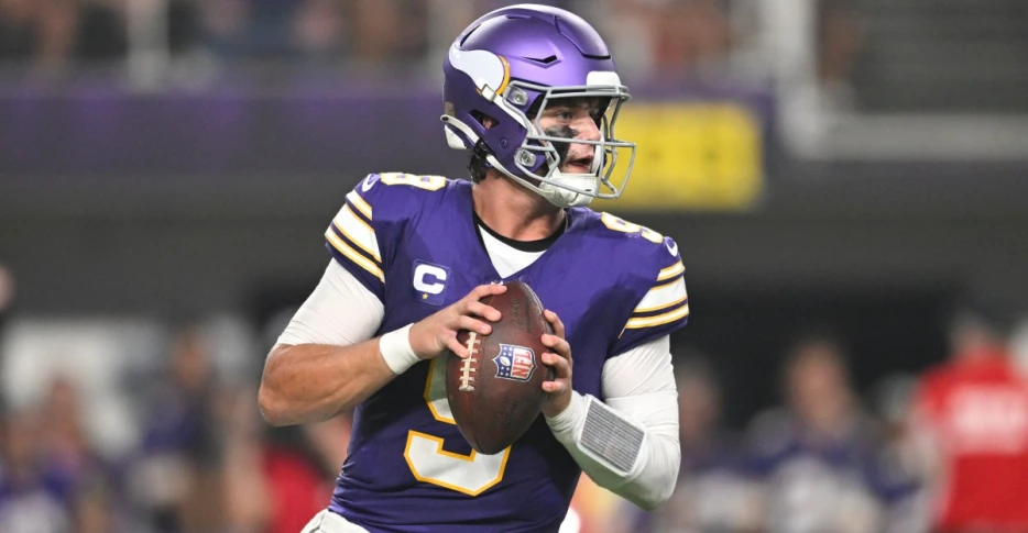 McCarthy’s Hand Injury Drama &amp; Flores to Dallas?