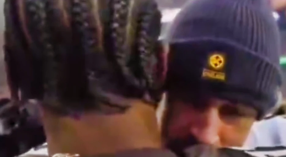 Mic’d Up Cameras Caught Aaron Rodgers’ Interesting Message to Shedeur Sanders After Losing to Him [VIDEO]