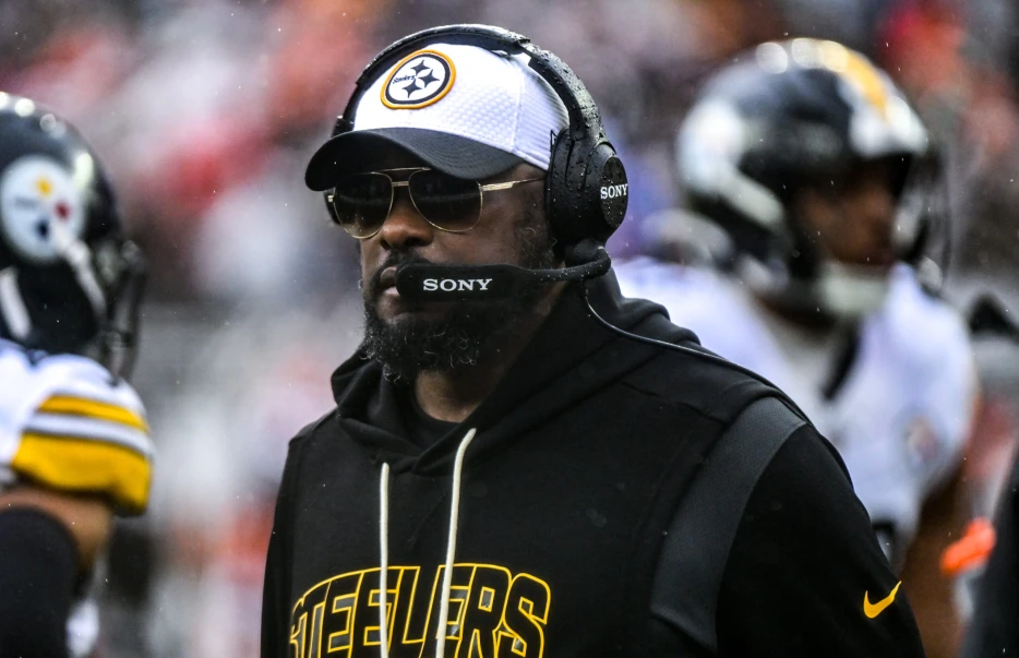 Mike Tomlin Turning to Steelers Fans Despite Obvious Angst