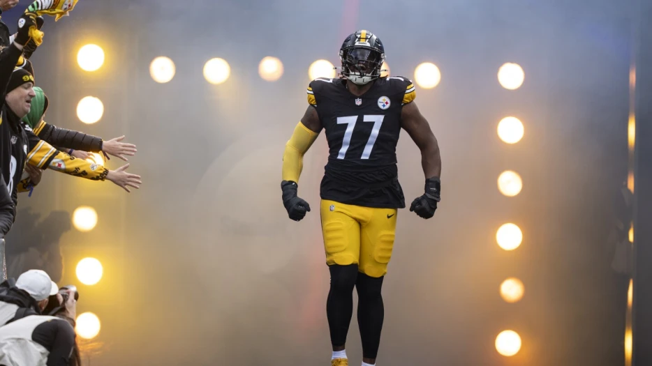 Steelers place LT Broderick Jones on IR with neck injury