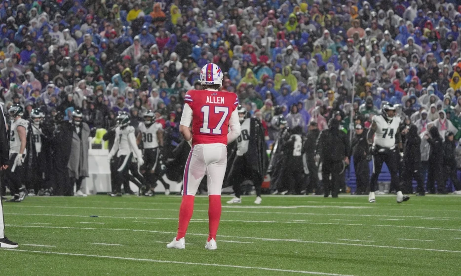 Tom Brady Was Damningly Critical Of Josh Allen’s Command Of The Bills’ Offense In Loss To The Eagles