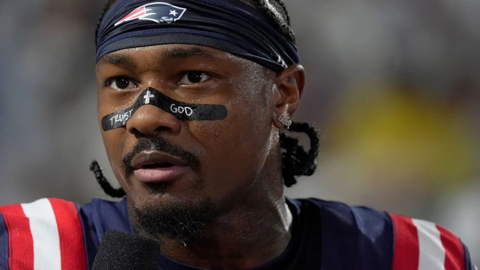 Did Patriots Already Hint At How They’ll Handle Stefon Diggs Situation?