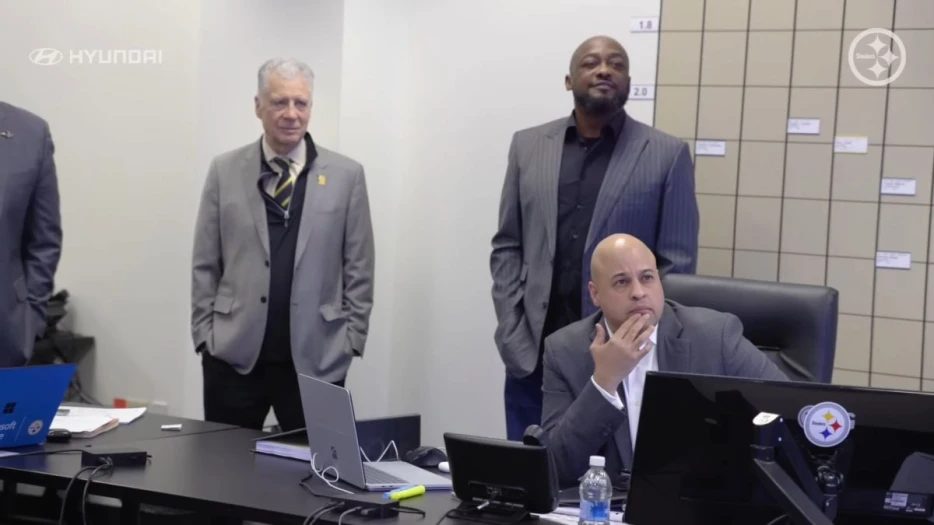 Former NFL GM Outlines Steelers’ Ideal 2026 QB Plan