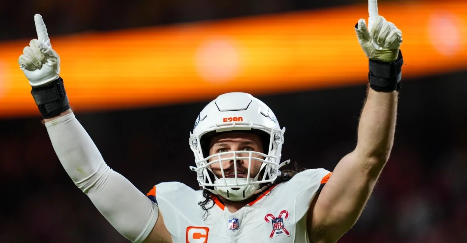 Horse Tracks: Happy New Year, Broncos Country!