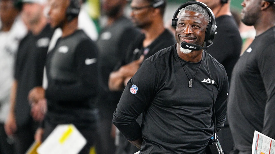 Aaron Glenn makes most obvious statement ever about Jets’ 2025 season