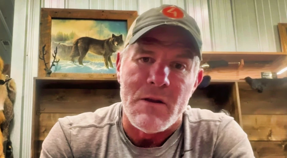 Brett Favre Shares Emotional Update On His Battle With Parkinson’s Disease