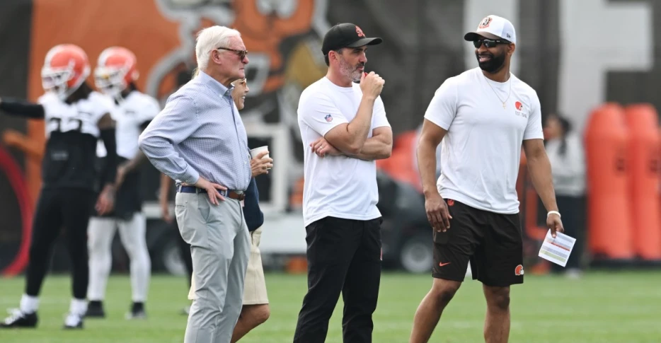 Browns offseason: Change in power structure between owner, GM and HC could help