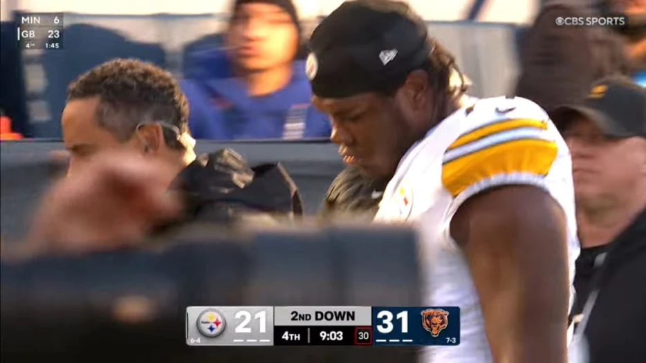 ‘It’s Gonna Take Awhile:’ Fittipaldo Paints Uncertain Picture About Broderick Jones’ Neck Injury, Future