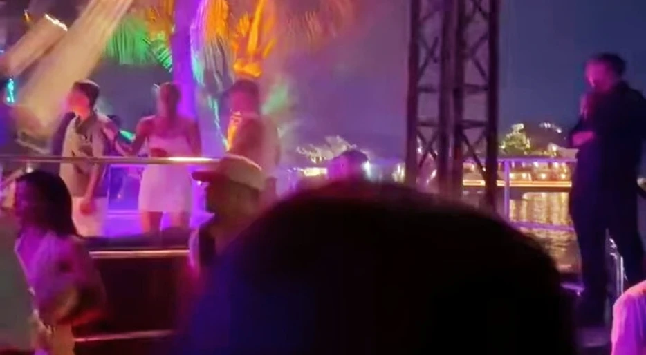 New Video Emerges Of Tom Brady &amp; Alix Earle Sharing Intimate Moment During New Year’s Celebration [VIDEO]