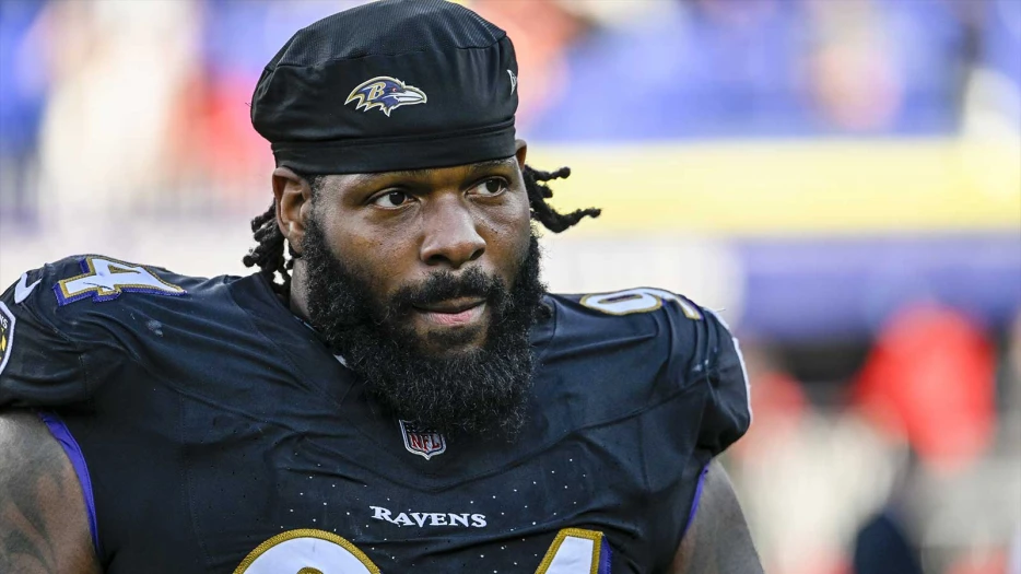 Ravens re-sign 13-year veteran John Jenkins to one-year deal