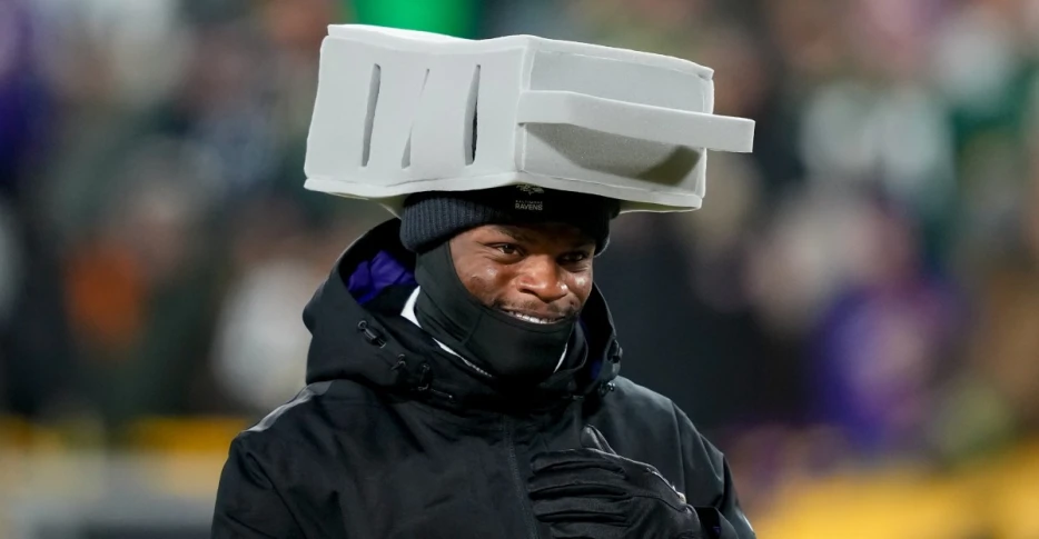 Ravens’ Week 18 Friday Injury Report: OLB Kyle Van Noy Cleared, Three Others Questionable