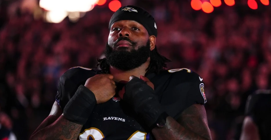 Roundtable Reactions: Ravens sign NT John Jenkins to extension