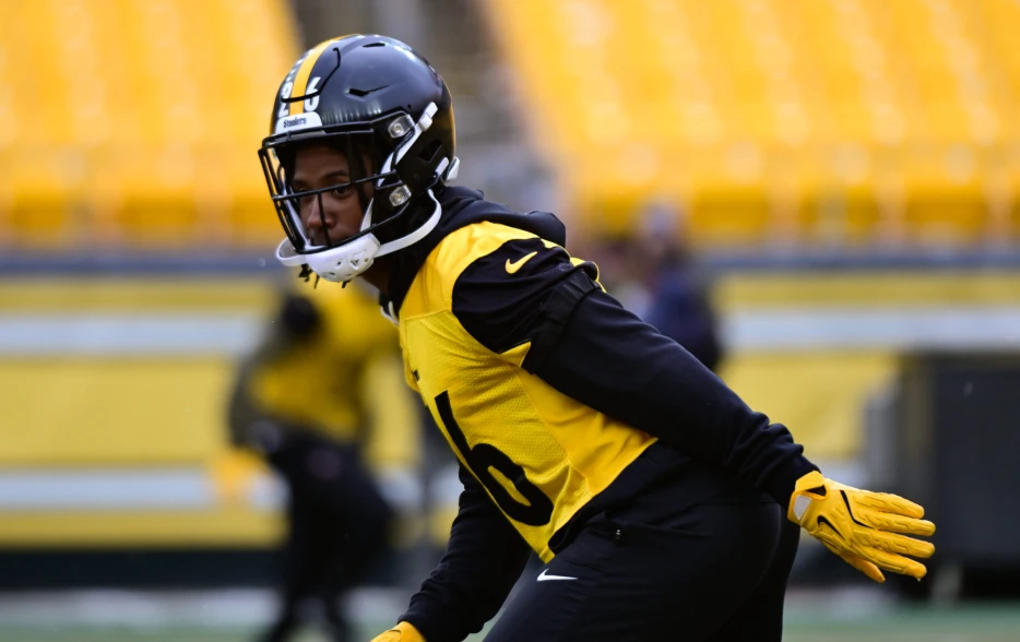 Steelers Sights &amp; Sounds: Pierre, Echols Prepare to Return vs. Ravens