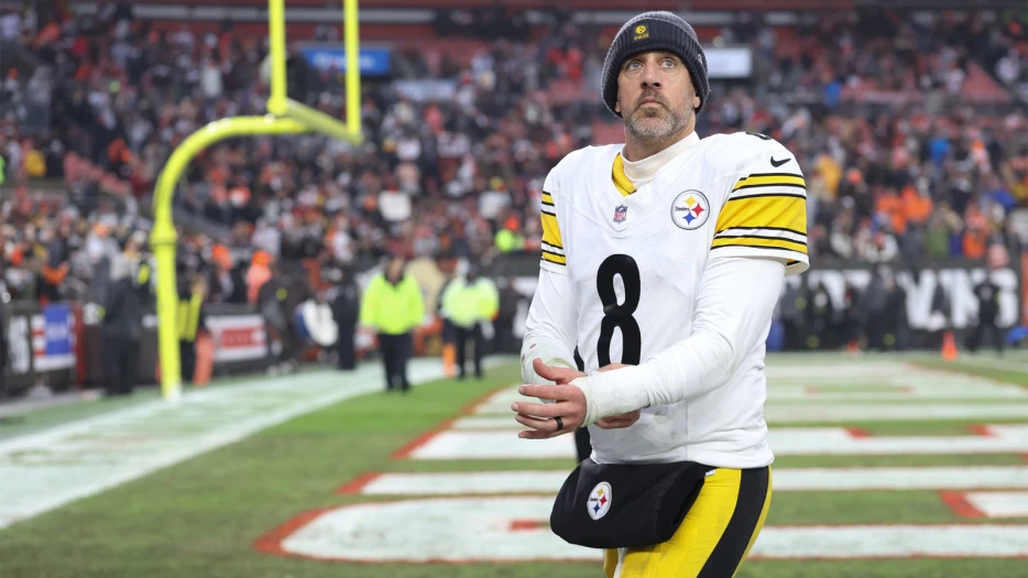 Steelers rumors: Aaron Rodgers won’t consider NFL future until after season