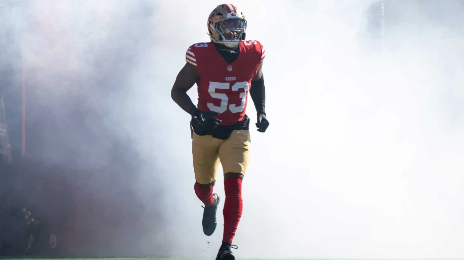 49ers’ Dee Winters questionable to return vs. Seahawks with ankle injury