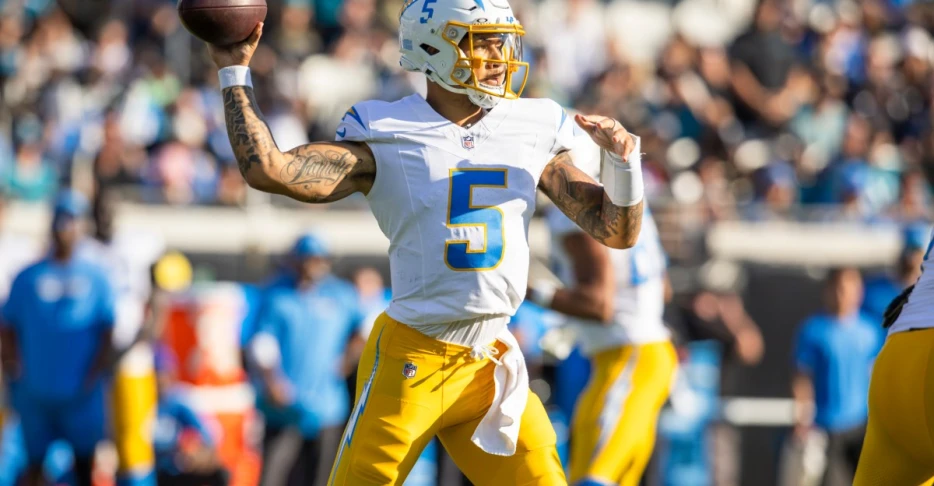 Chargers-Broncos Live Game Recap: It’s Trey Lance time