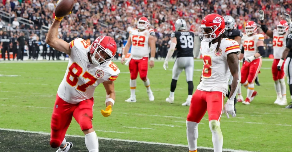 Chiefs-Raiders Week 18 predictions from Arrowhead Pride