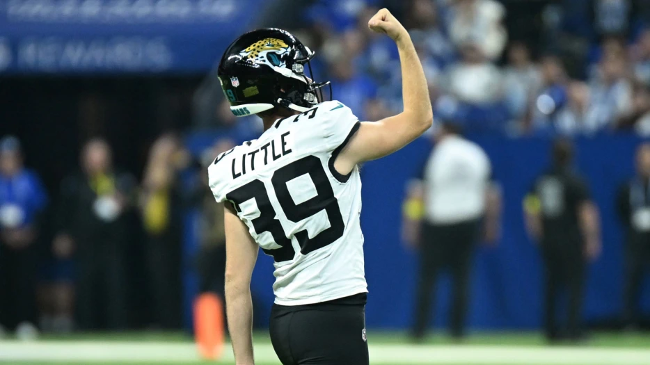 Jaguars kicker Cam Little makes more bonkers NFL history with 67-yard boot