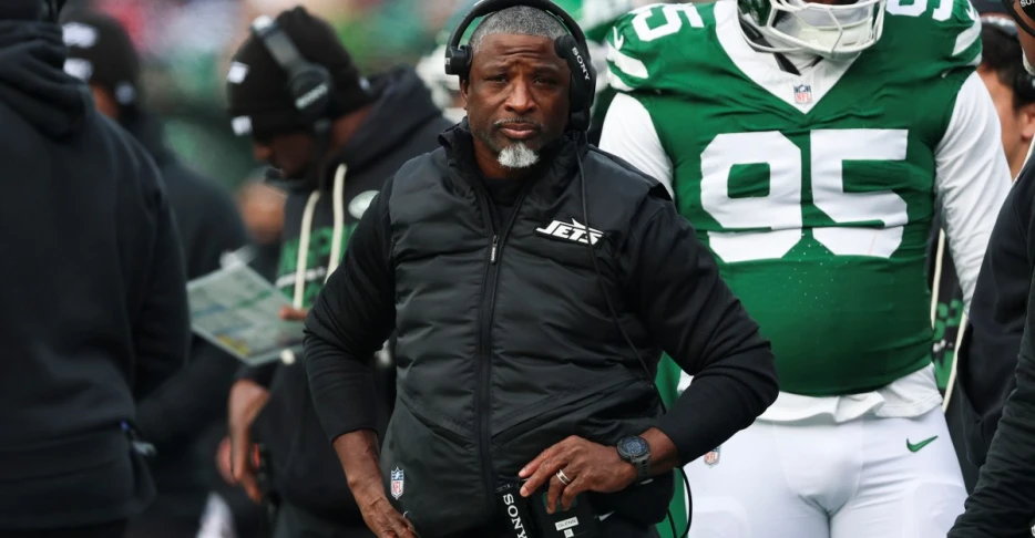 Jets fans think Aaron Glenn should be one and done