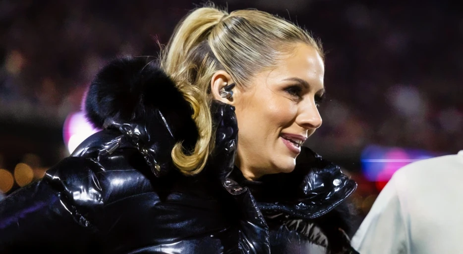 Laura Rutledge Claps Back At Troll Claiming She Was Snubbed By Seattle Seahawks QB Sam Darnold