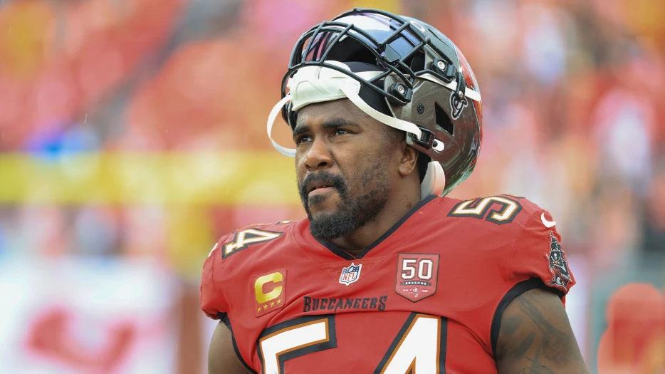 Lavonte David earns massive props for record-tying tackle vs. Panthers