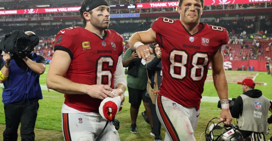 Notes and stats from the Buccaneers 16-14 win over the Panthers