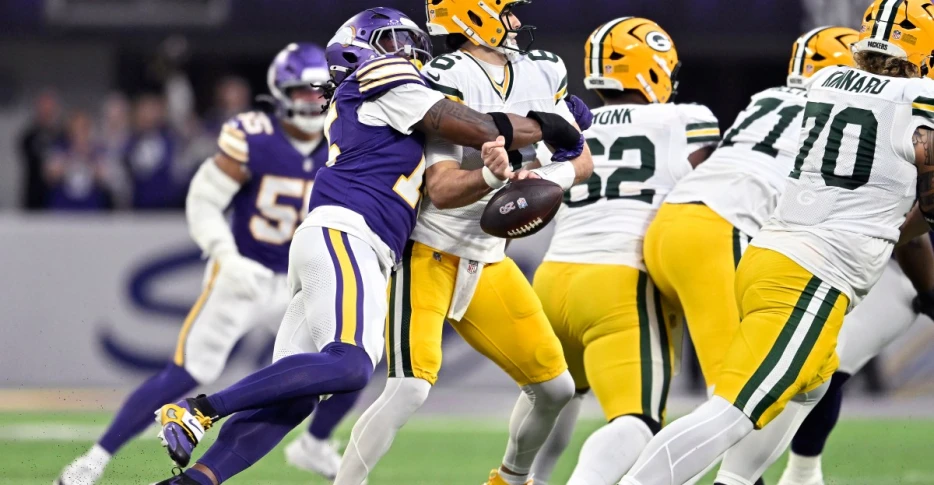 Packers-Vikings Final Score: Green Bay’s offense was historically bad