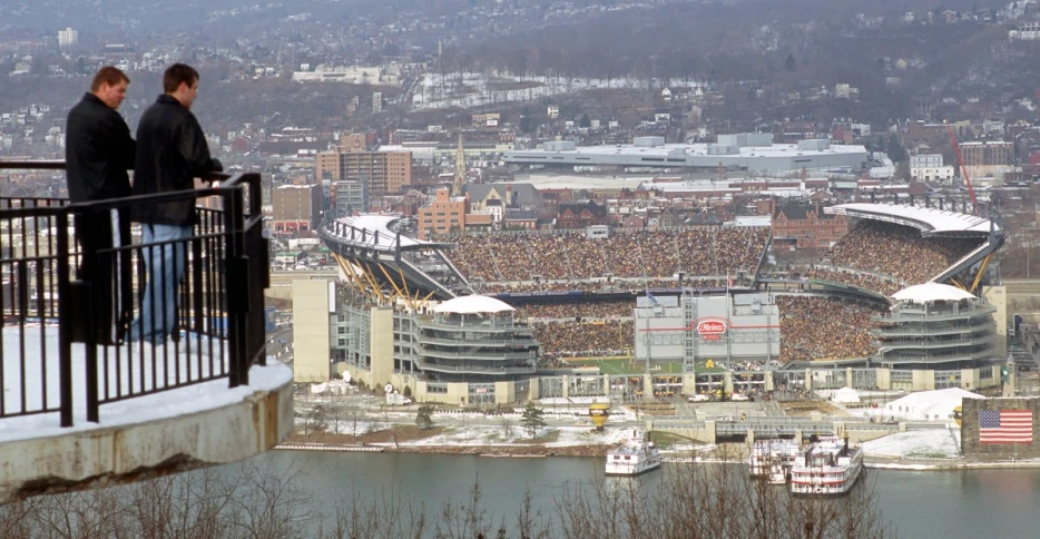 Week 18 Sunday tailgate and early NFL games open thread: Ravens at Steelers