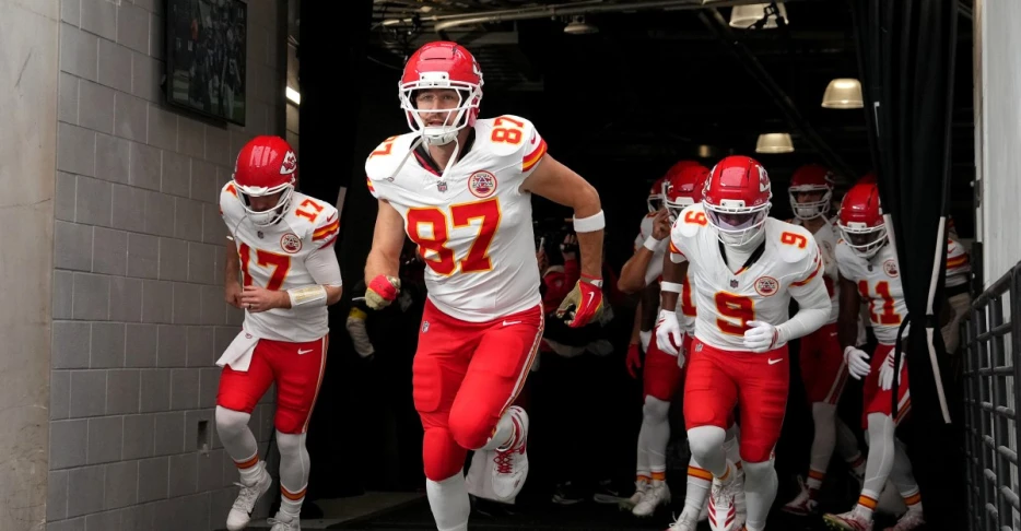 5 things we learned from the Chiefs’ season-ending loss to the Raiders