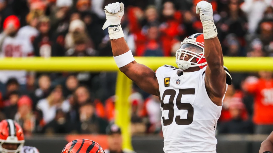 Bengals Rip Officials For Stopping Play To Celebrate Myles Garrett In Otherwise Meaningless Game