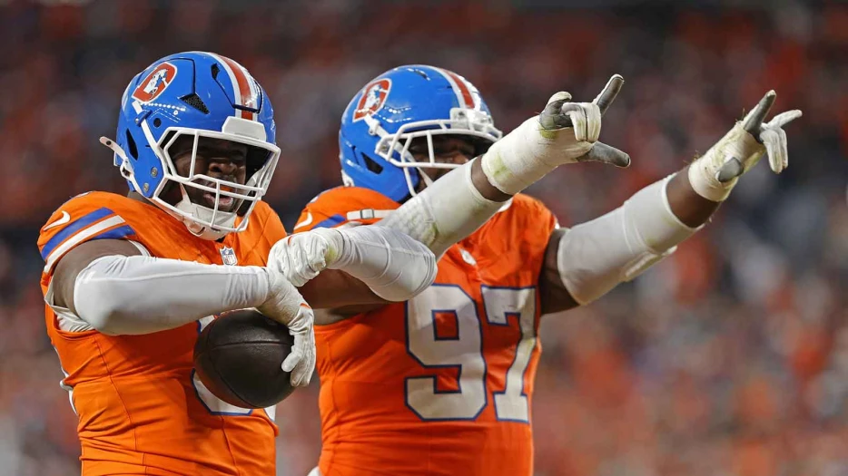 Broncos claim AFC top seed for first time in a decade