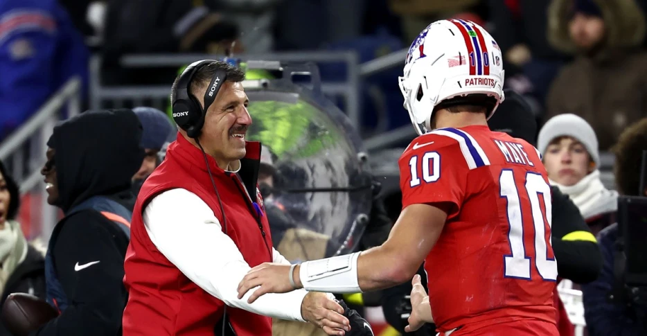 Mike Vrabel makes MVP case for Drake Maye after standout season