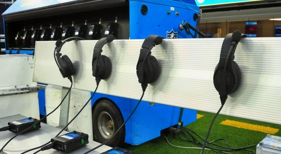 NFL Team Wastes No Time Firing Their Coach Despite Week 18 Win