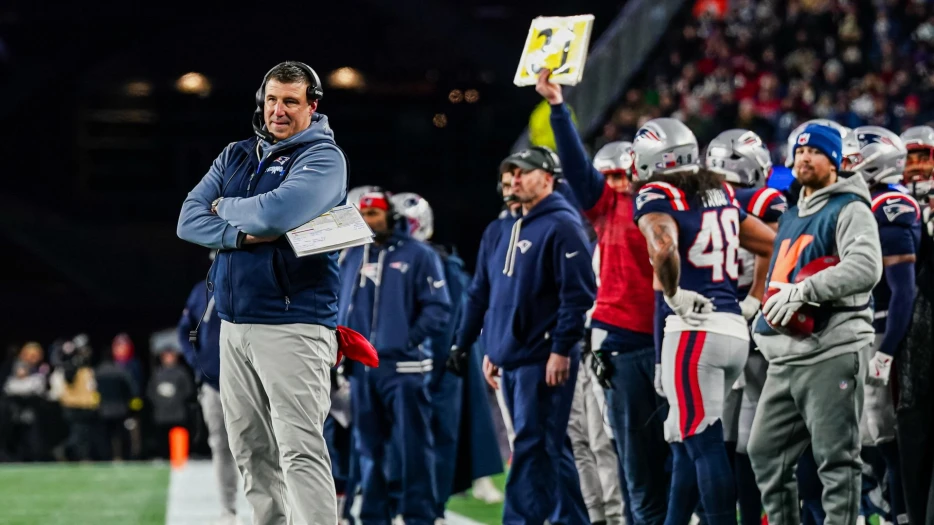 Patriots Players Heap Praise On Mike Vrabel After Superb Regular Season