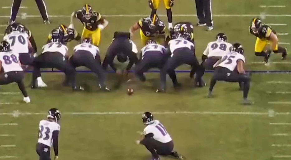Pittsburgh Steelers Got Away With Blatant Penalty On Missed Game-Winning Field Goal As NFL Refs Screwed The Baltimore Ravens One Last Time [VIDEO]