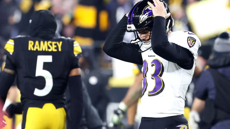 Ravens’ John Harbaugh explains decision before ugly ending vs. Steelers