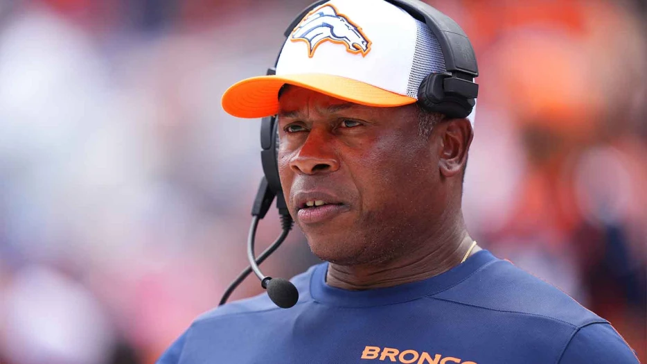 Broncos DC Vance Joseph is expected to interview for the Raiders, Cardinals, Giants, and Titans head coaching vacancies this week